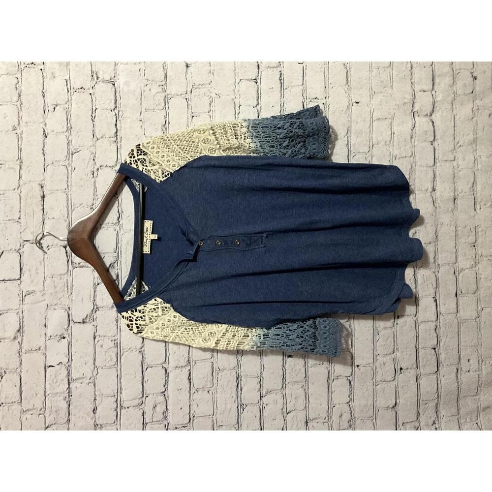Sheryl‎ Crow Women's Blue Henley Top with Crochet Sleeves, Size Large